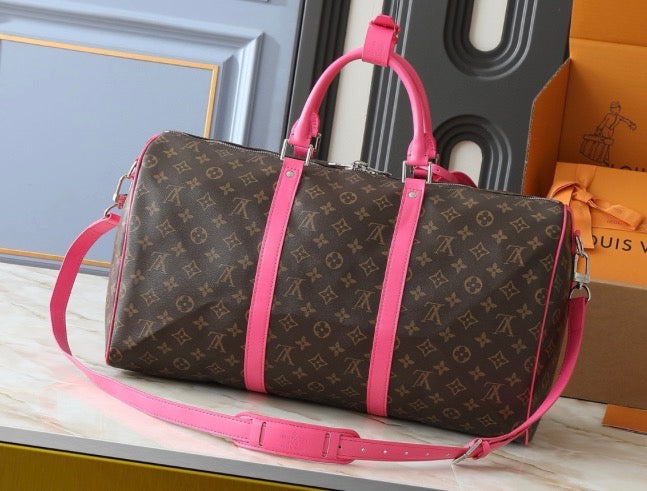Summer Duffle Bags (Choose Color)
