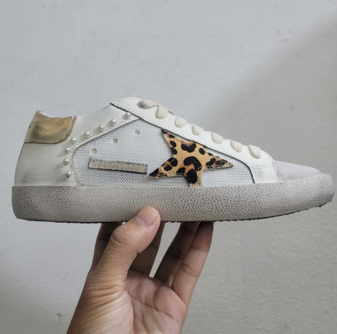 Cheetah Star with Gold Accent