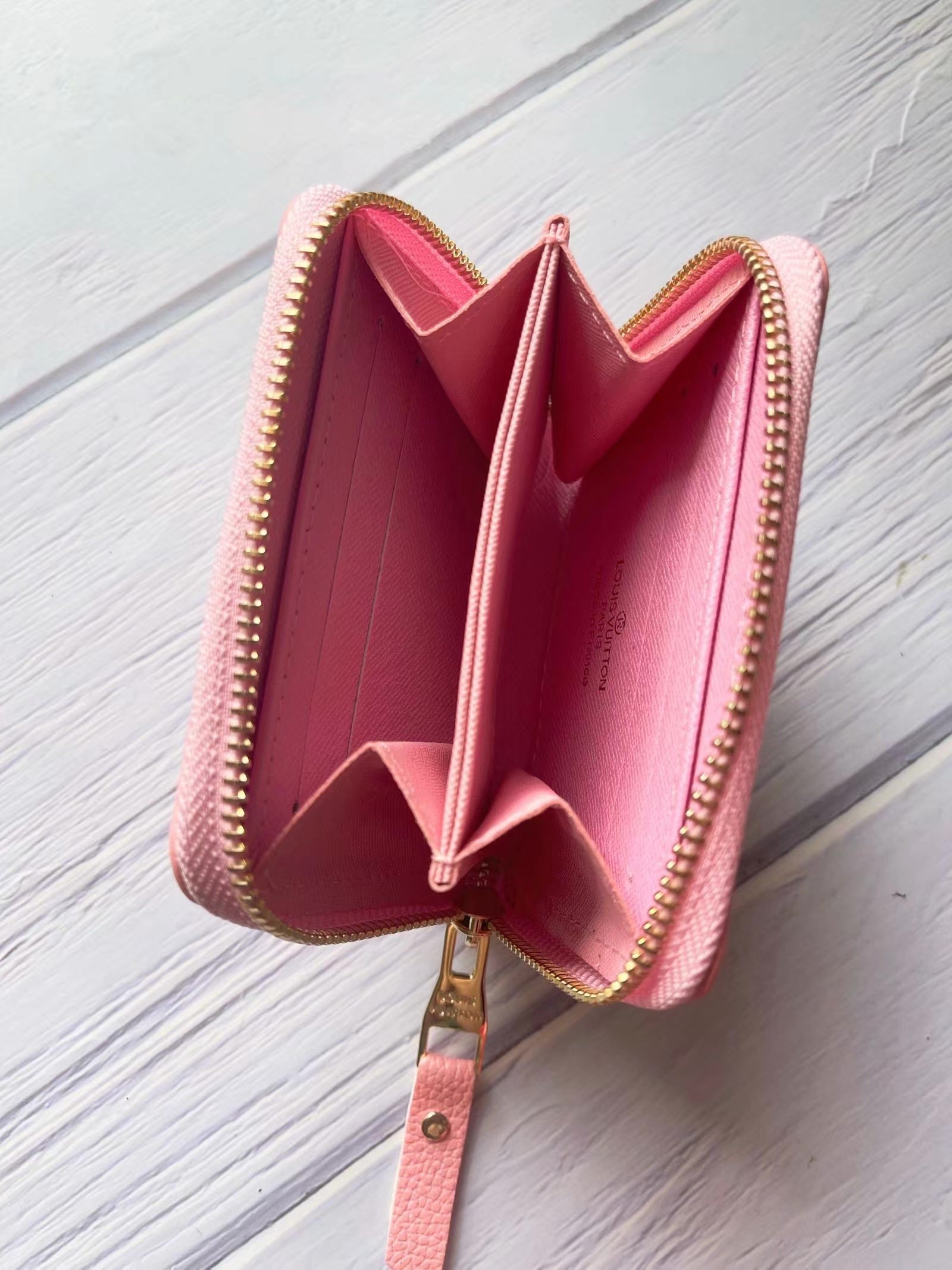 Compact Zipper Wallet (Choose Color)
